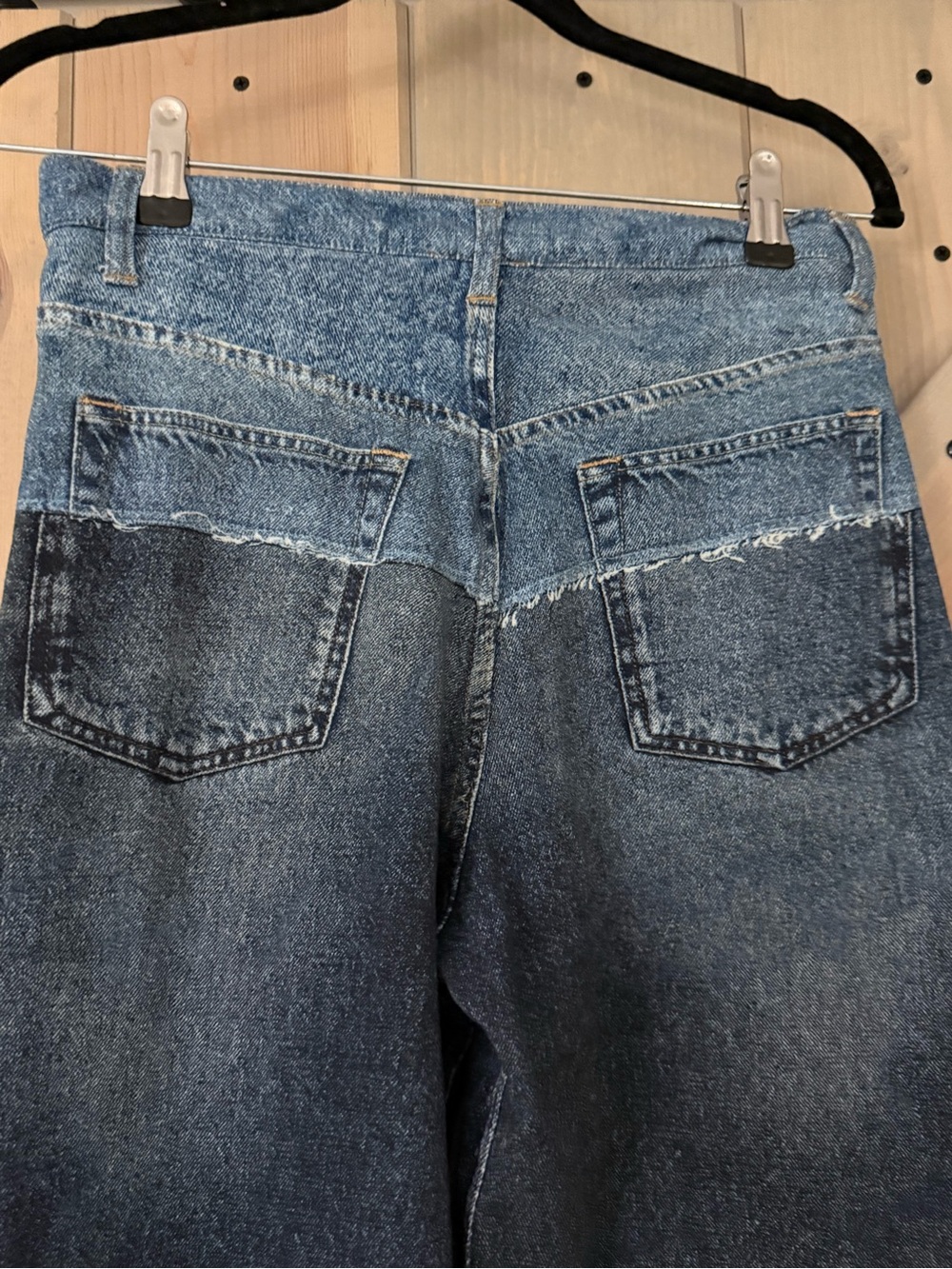 EUC Elan Two Tone Wide-Leg Sweatpant Jeans - Picture 7 of 14